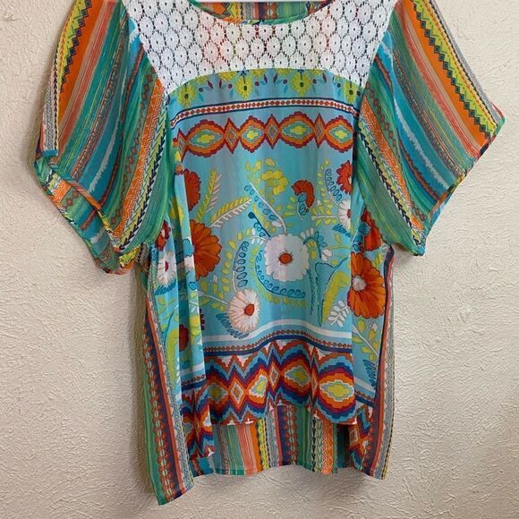 Figueroa & Flower Lady Anthropologie Aztec Floral mixed prints Top large - Picture 2 of 8